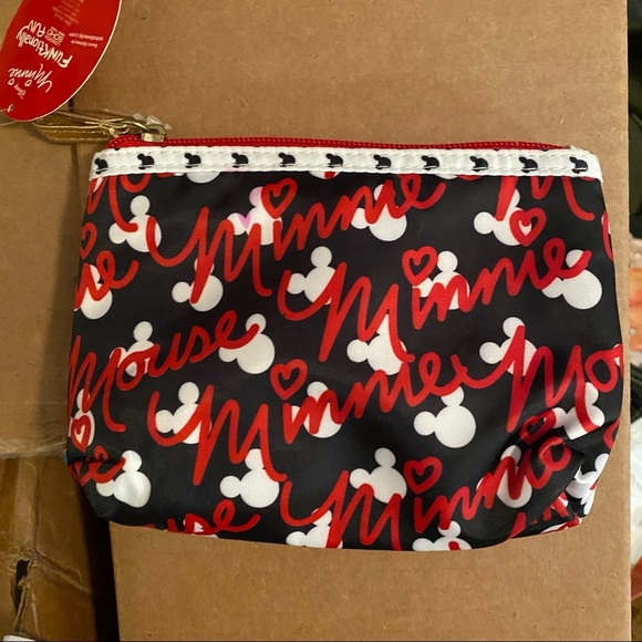 Disney pouch - Picture 2 of 2